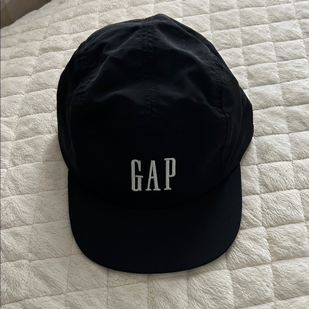 GAP Black Kids Hat